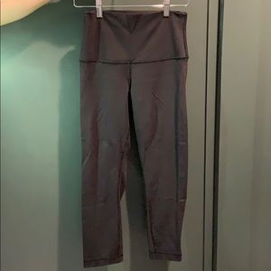 Lululemon Crop Black Leggings, size 6